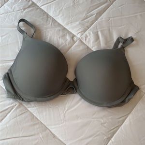 Pink victorious secret push up bra